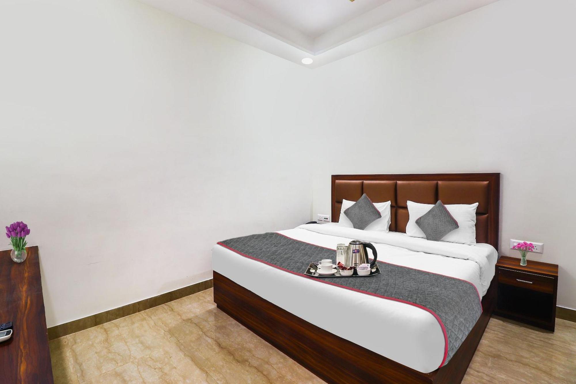 Hotel O Golden Grand Agra  Dış mekan fotoğraf